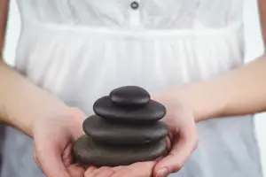 How to Meditate: A Beginner’s Guide to Mindfulness and Happiness